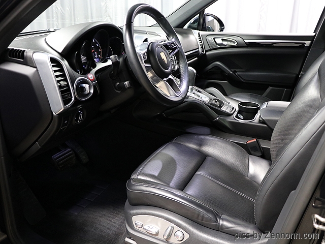 Porsche Cayenne image 11